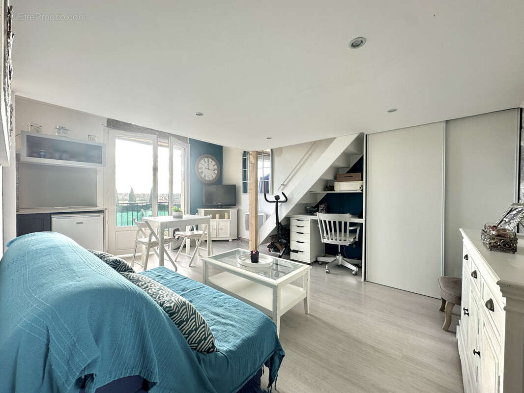 Appartement à HYERES