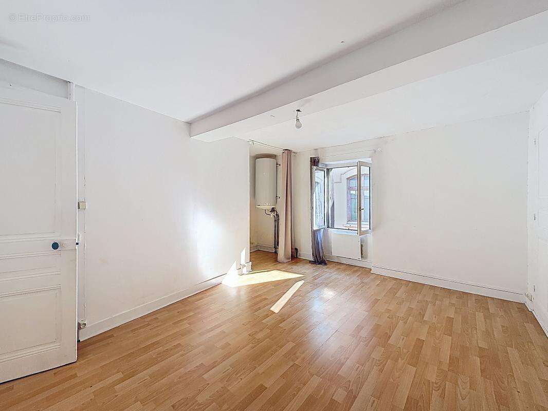 Appartement à TERNAY