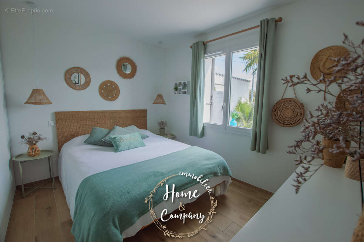 Maison à MORNAC-SUR-SEUDRE