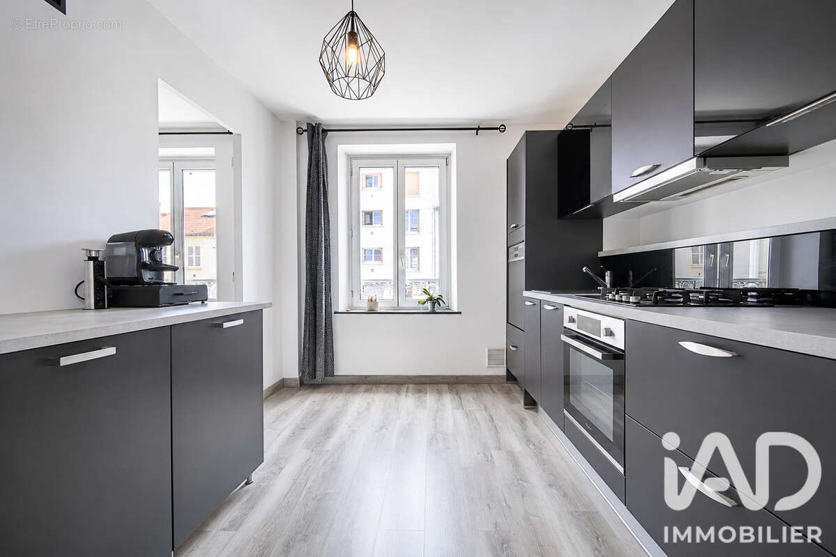 Maison 170 m² à Verdun  - photo 4