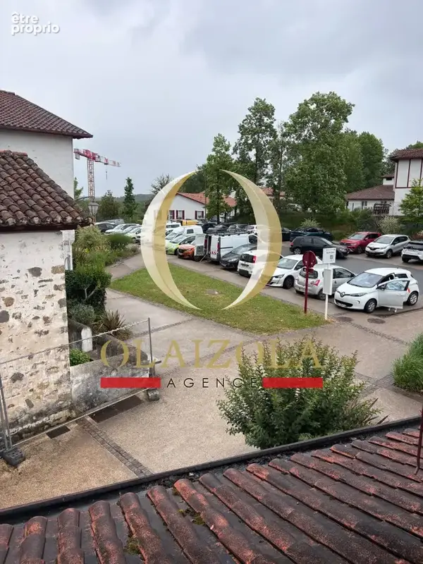 Proche BIDART : Murs  commerciaux avec appartement libre de toute occupation - photo 11
