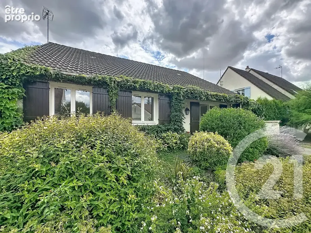 Maison 117 m² à Saint-Andre-Les-Vergers  - photo 2