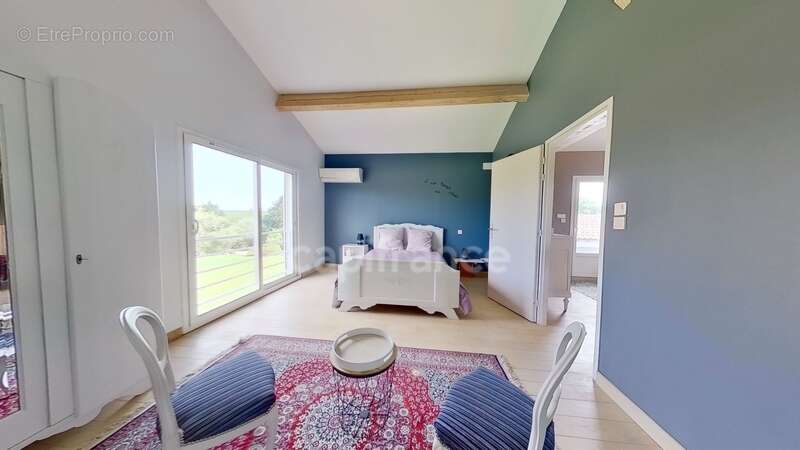 Maison à MAUVEZIN-SUR-GUPIE