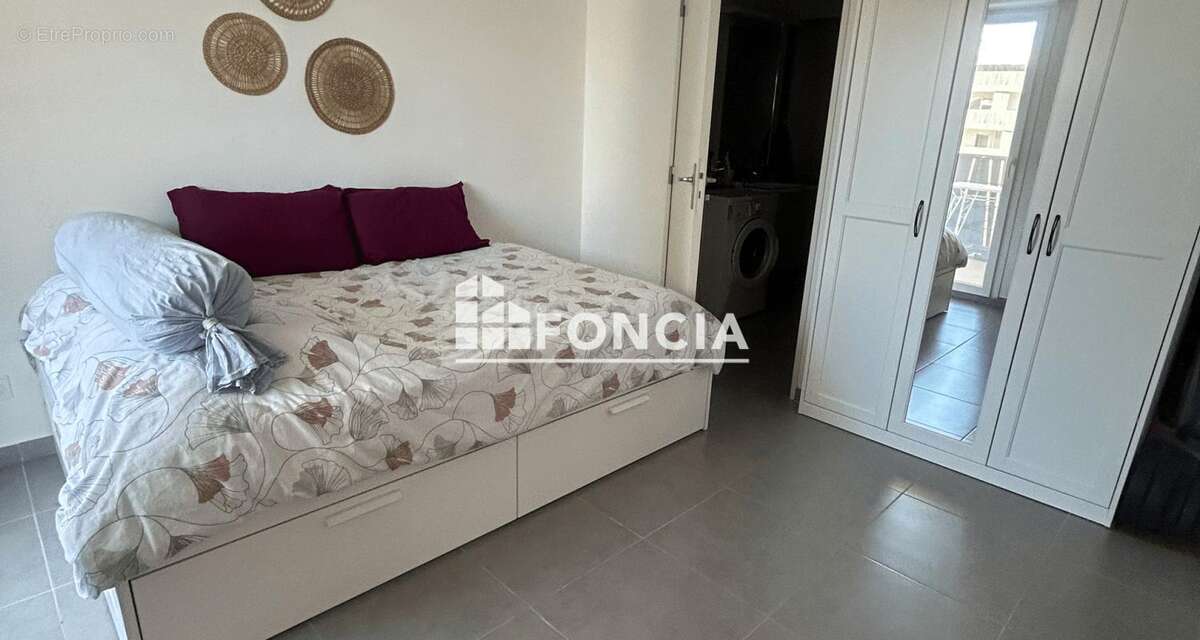 Appartement à MARSEILLE-8E