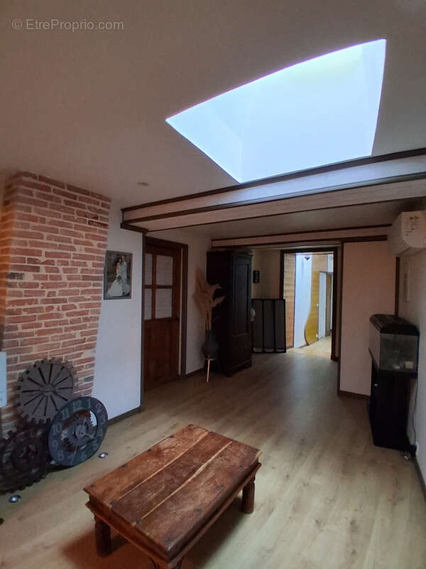 Maison à FLEURY-LA-MONTAGNE