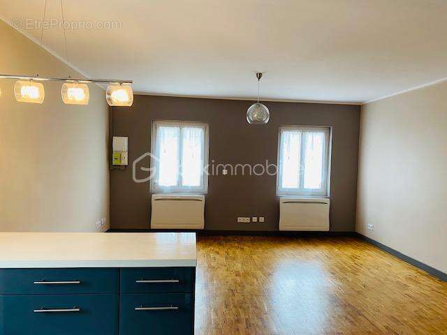 Appartement à POLLIONNAY