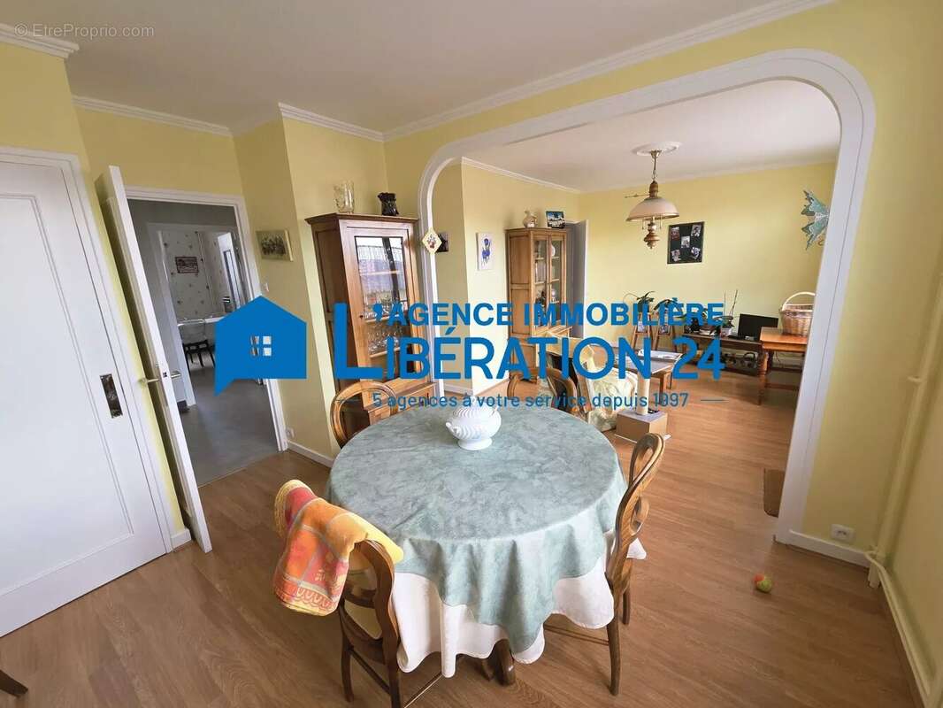 appartement F3 de 78 m² - photo 4