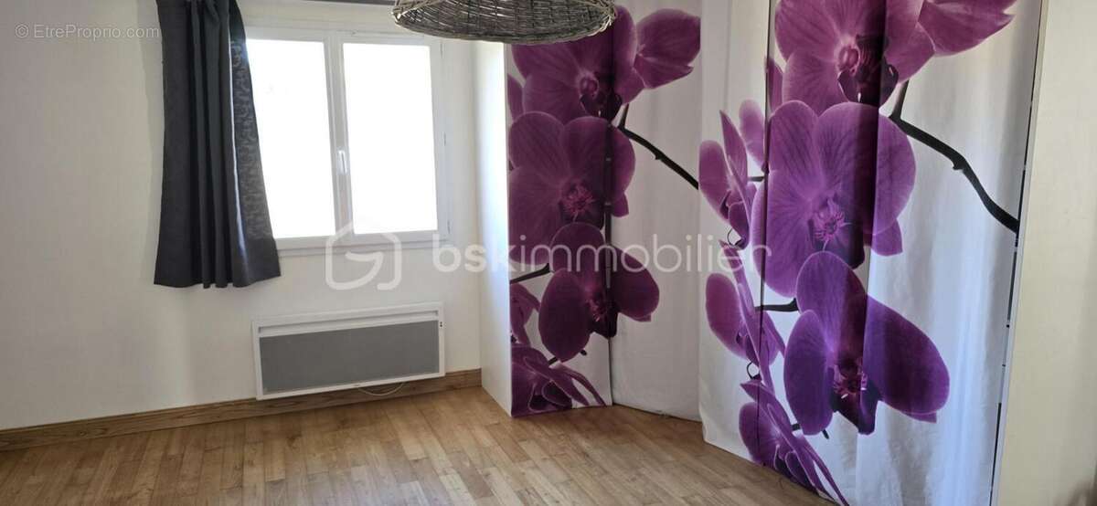 BELLE MAISON de plain-pied avec piscine sur terrain de 2962 m2 - photo 11