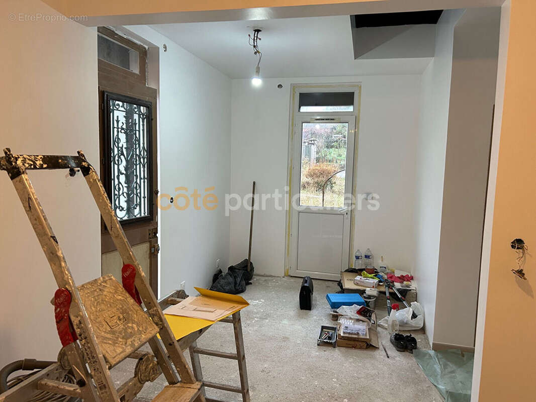 Maison à VILLENEUVE-LE-ROI