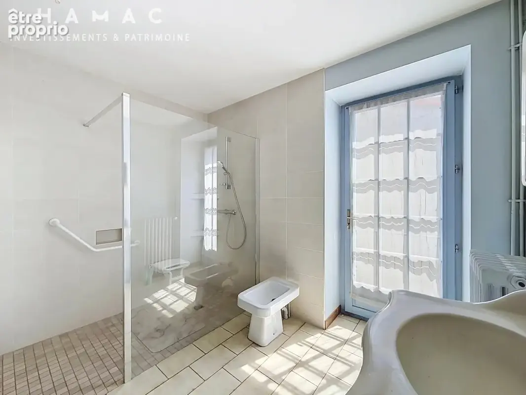 Maison de Village de 181 m2 avec jardin - photo 9