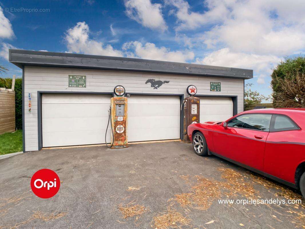 Maison à LES THILLIERS-EN-VEXIN