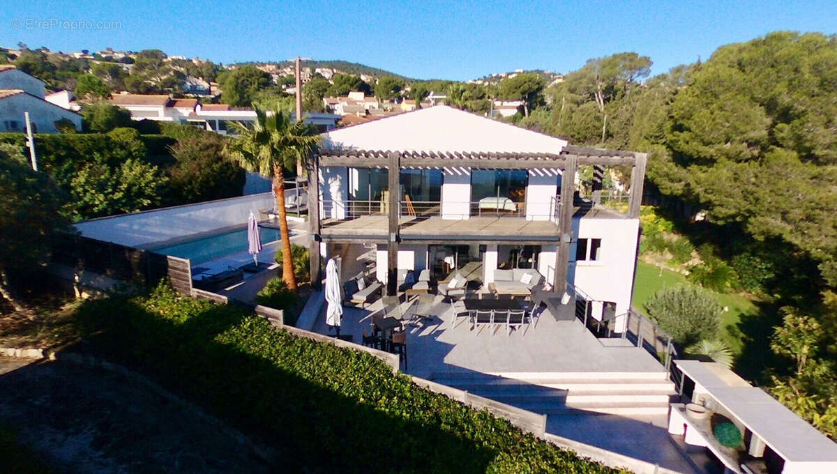 Maison à FREJUS
