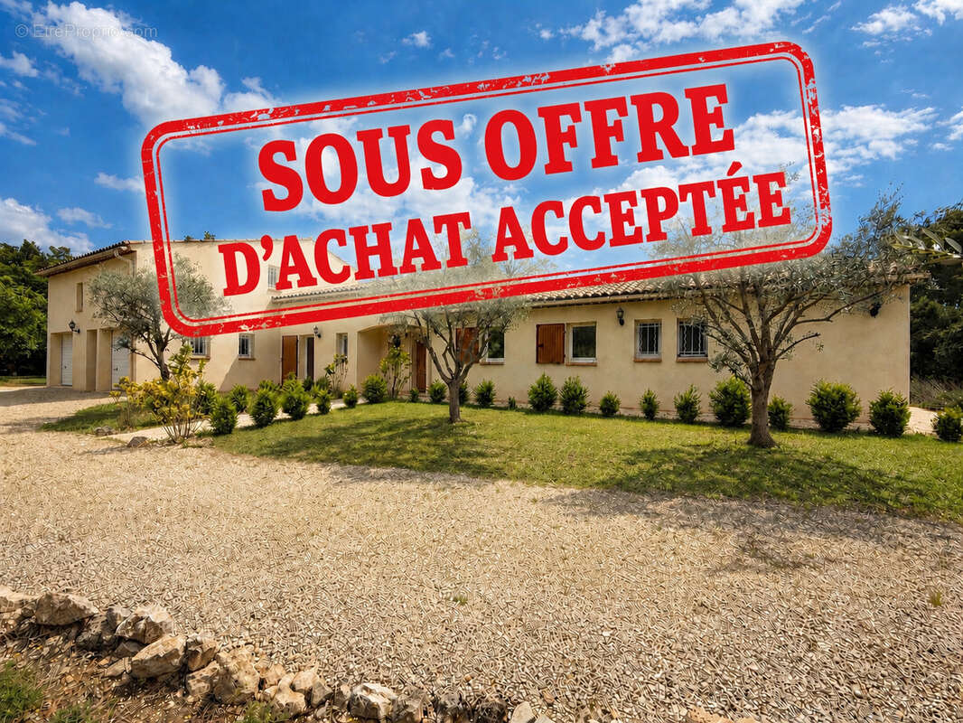 Maison à REGUSSE
