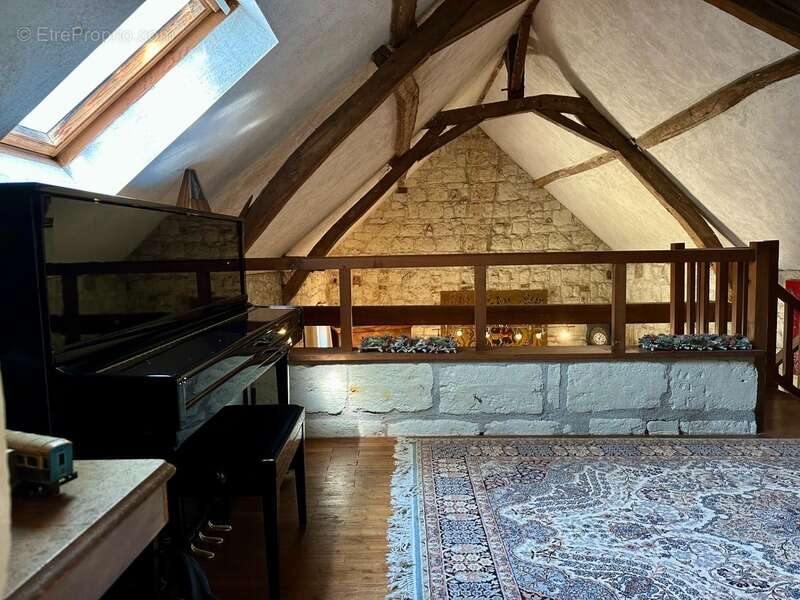 Maison à VARENNES-SUR-LOIRE