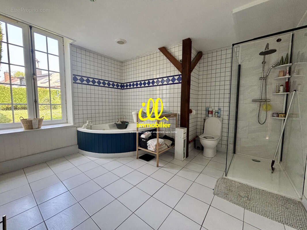 Maison 189 m² à La Francheville  - photo 6
