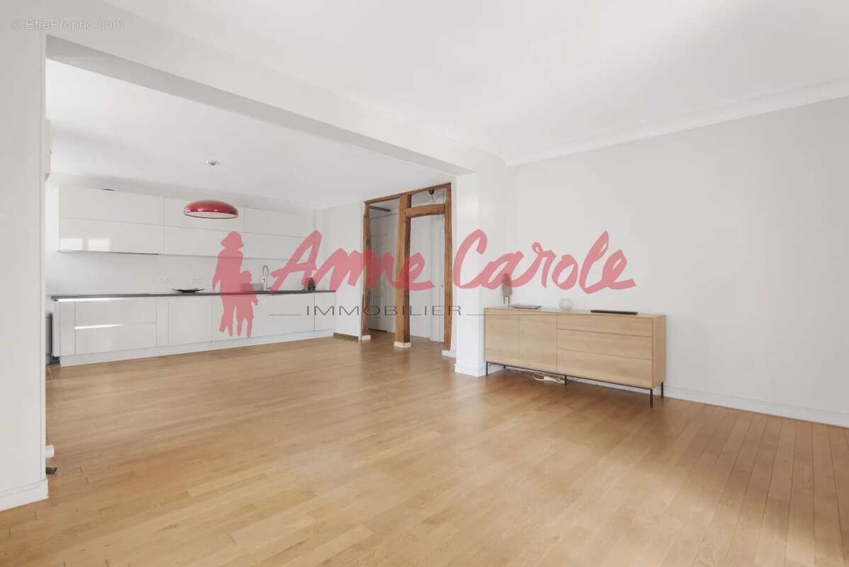 Appartement à PARIS-11E