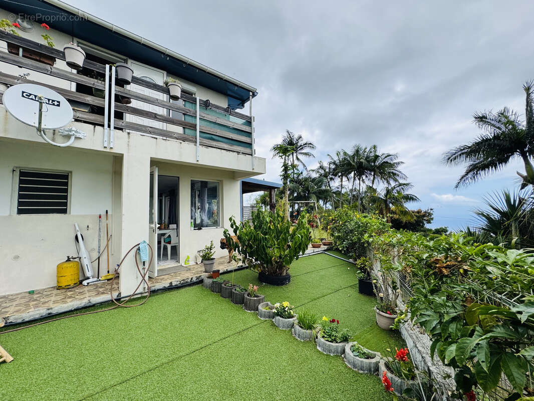 Maison à SAINT-JOSEPH