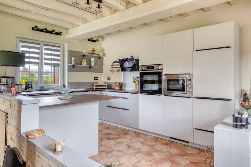 Maison à SAINT-ROMAIN-DE-COLBOSC