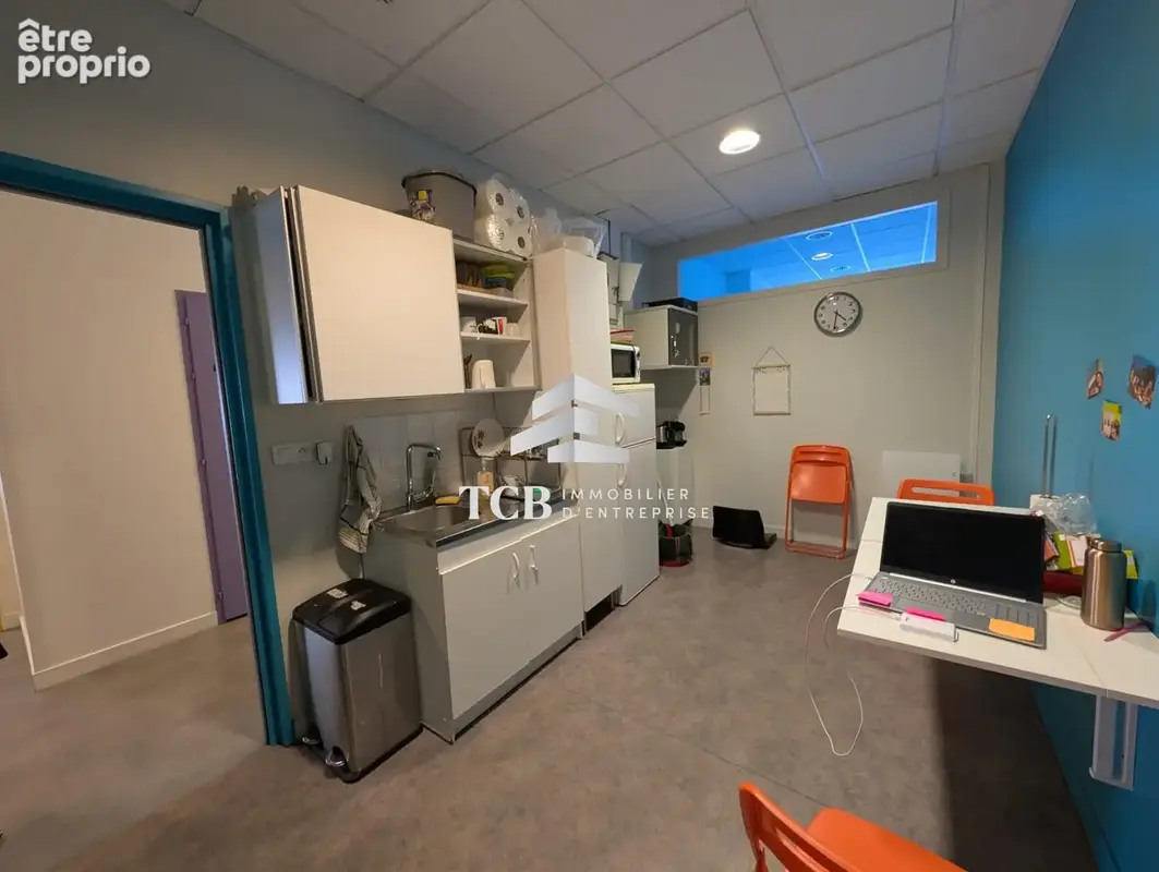Commerce 157 m² à vendre à Nantes (44000) - photo 5