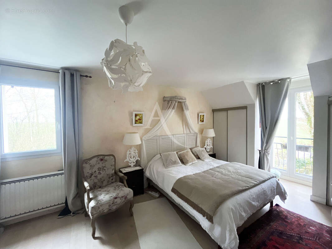 Maison à DOURDAN
