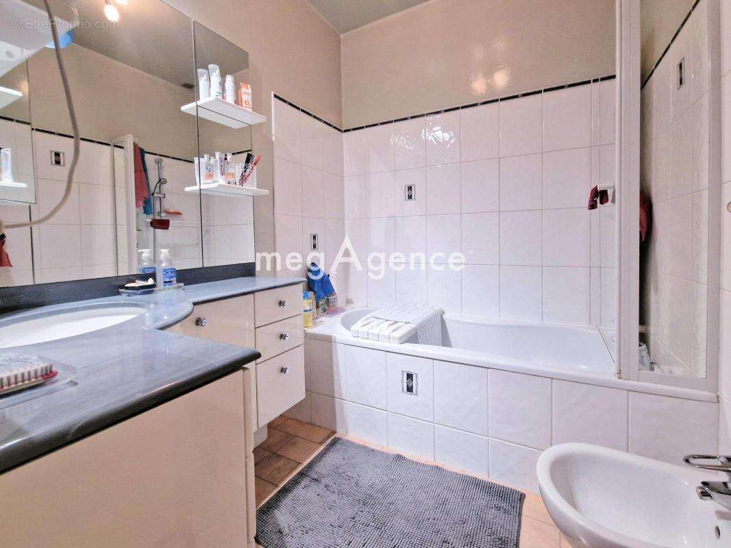 Maison à ORMESSON-SUR-MARNE