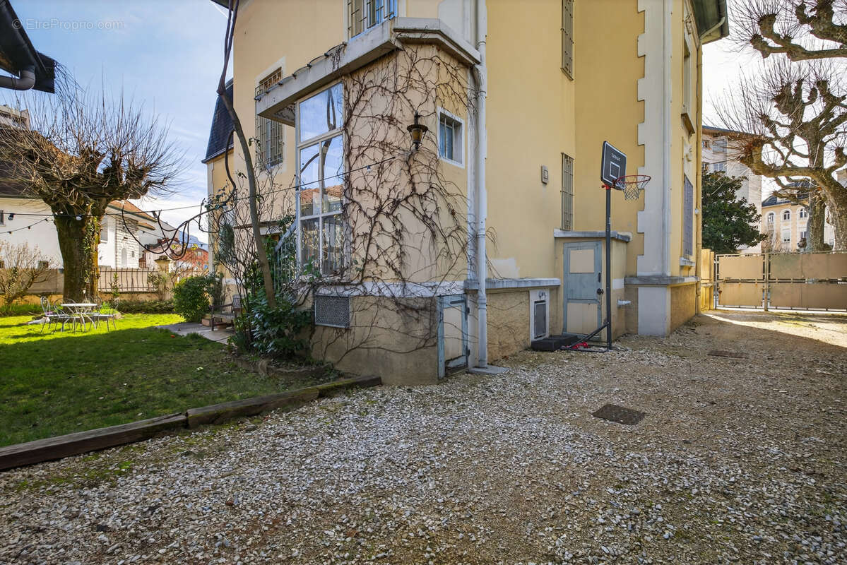 Maison à AIX-LES-BAINS