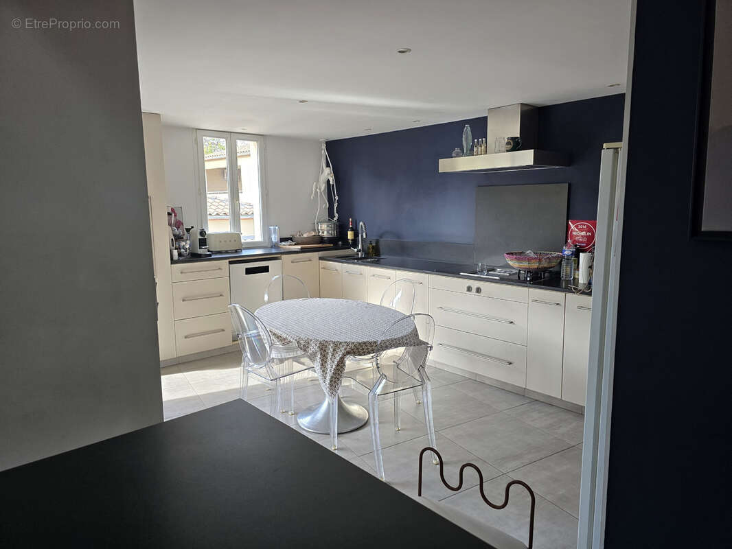 Appartement à MORIERES-LES-AVIGNON