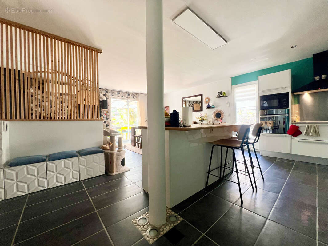 Maison à ROQUEVAIRE