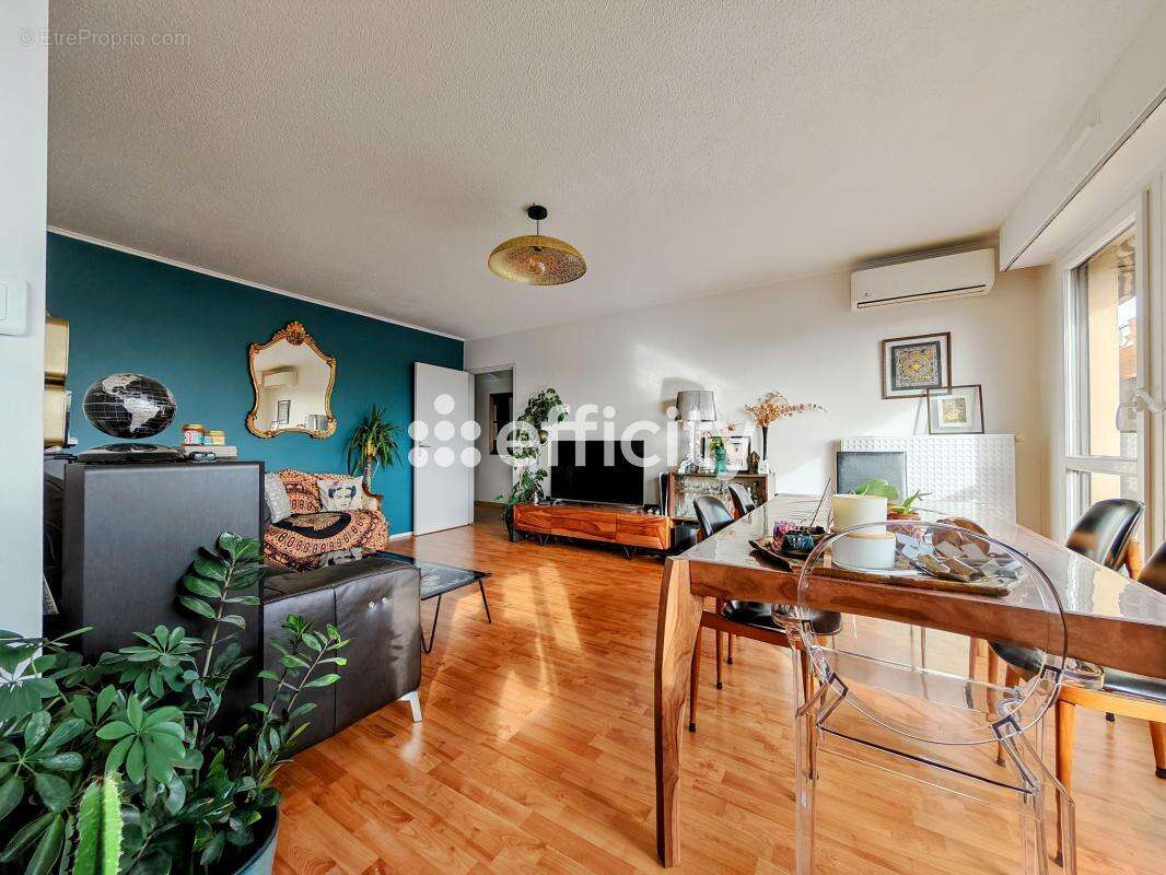 Appartement à LE BOUSCAT