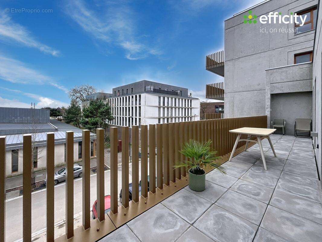 Appartement à SAINT-JACQUES-DE-LA-LANDE