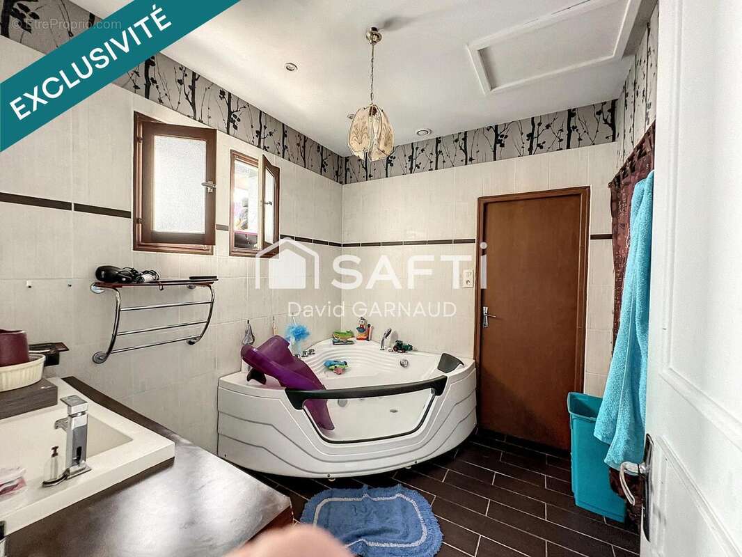 Photo 9 - Appartement à ROUMAZIERES-LOUBERT