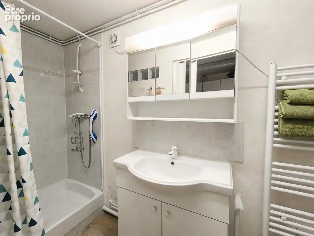 GOMMONVILLIERS - Maison 6 pièces avec appartement indépendant - photo 15