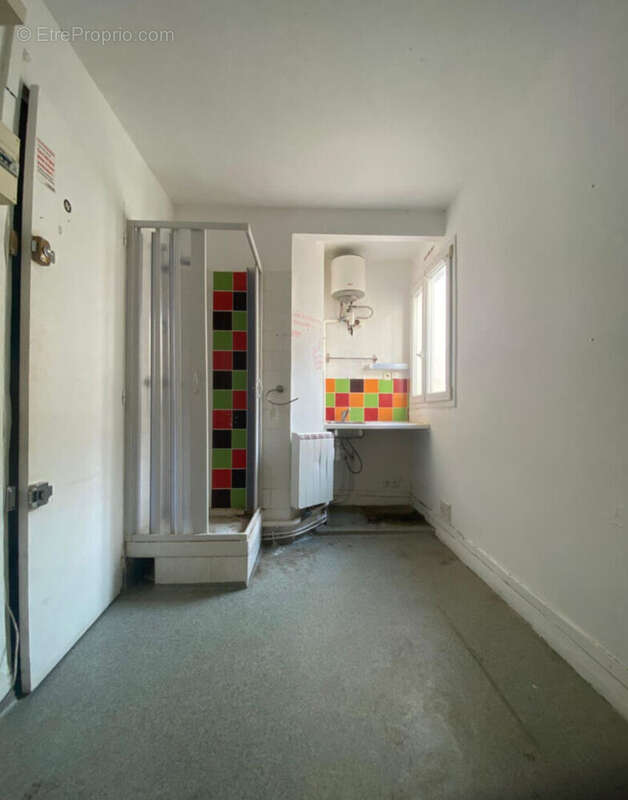 Appartement à PARIS-14E