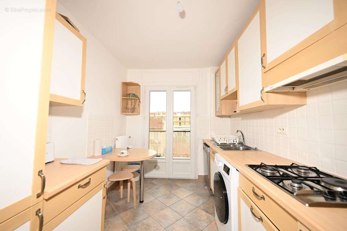 Appartement à BEAULIEU-SUR-MER