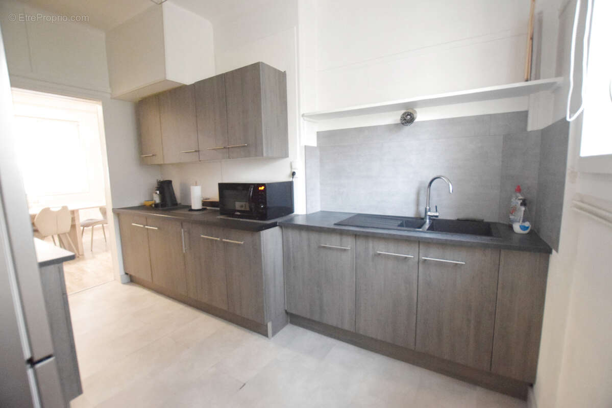 Appartement à GRAND-CHARMONT