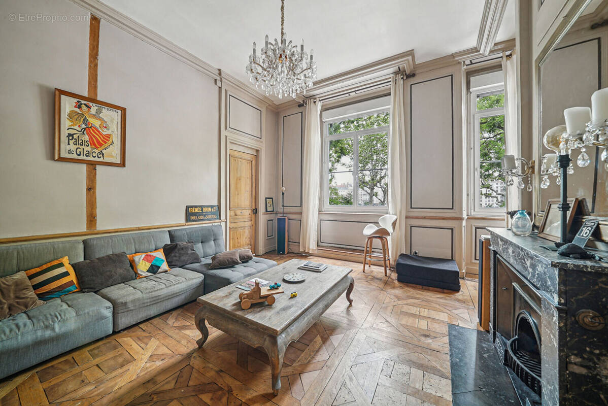 Appartement à LYON-5E
