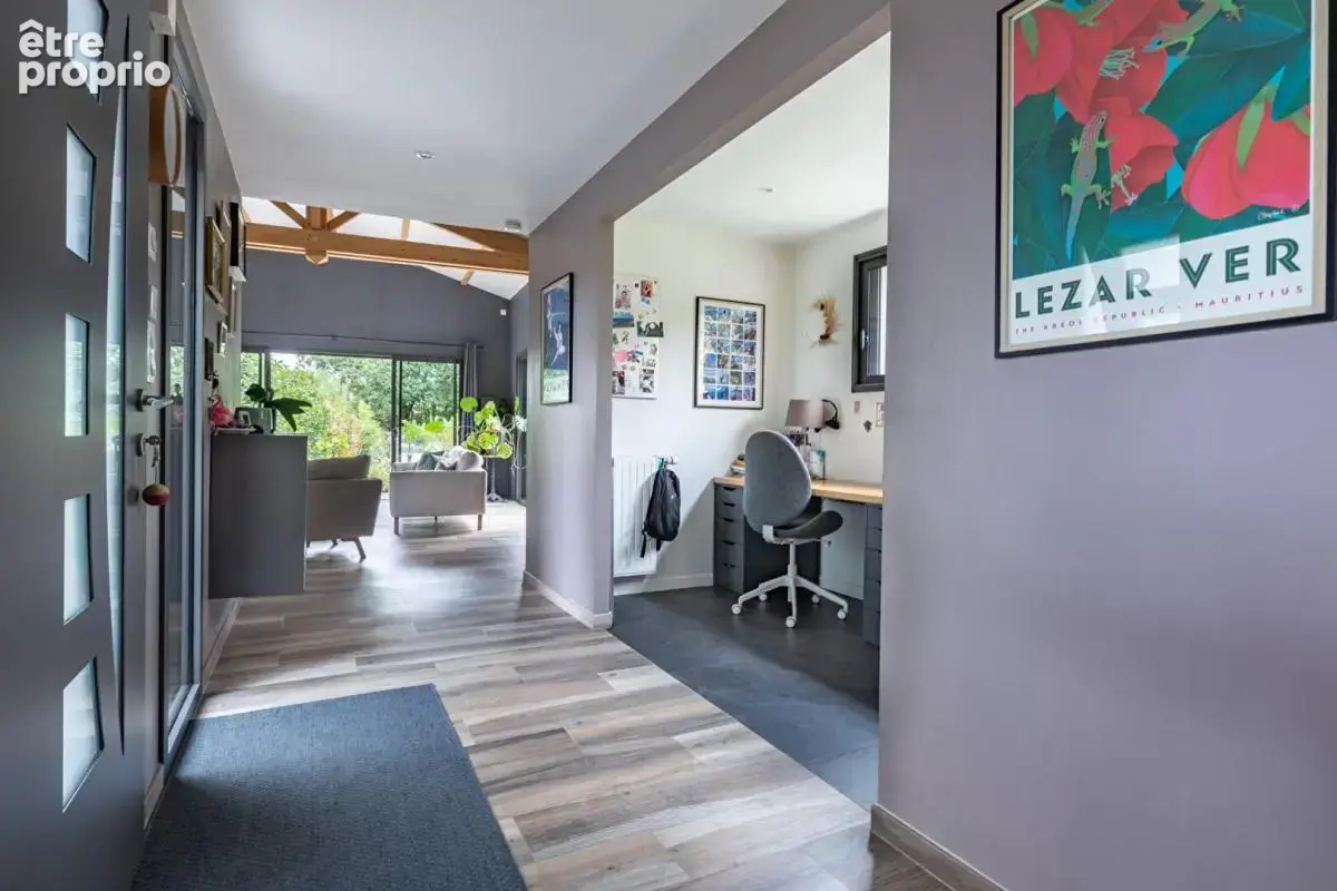 Maison Gorges 5 P . 3 Chs . Bureau . Garage . 135.89 M² . T 667 M² . Terrasses . Préau . Abri - photo 4