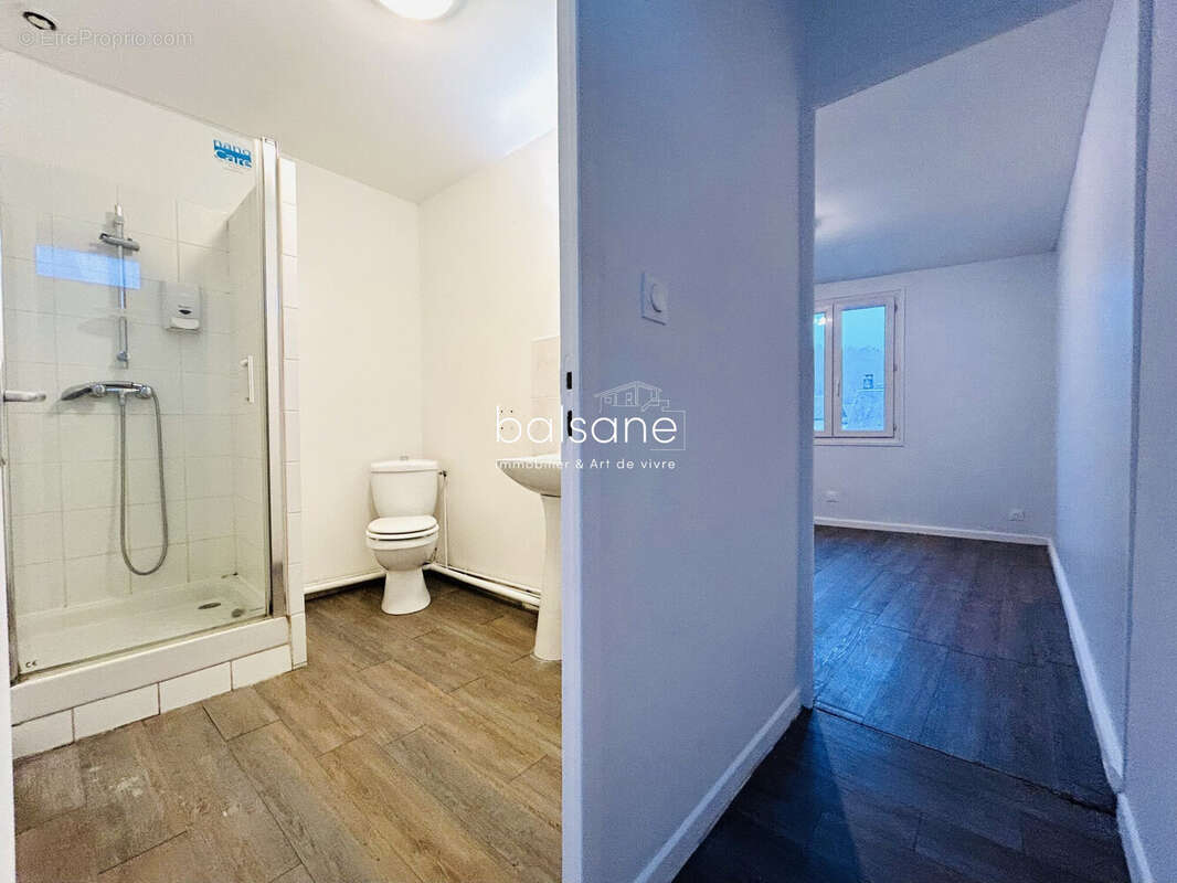 Appartement à RADEPONT