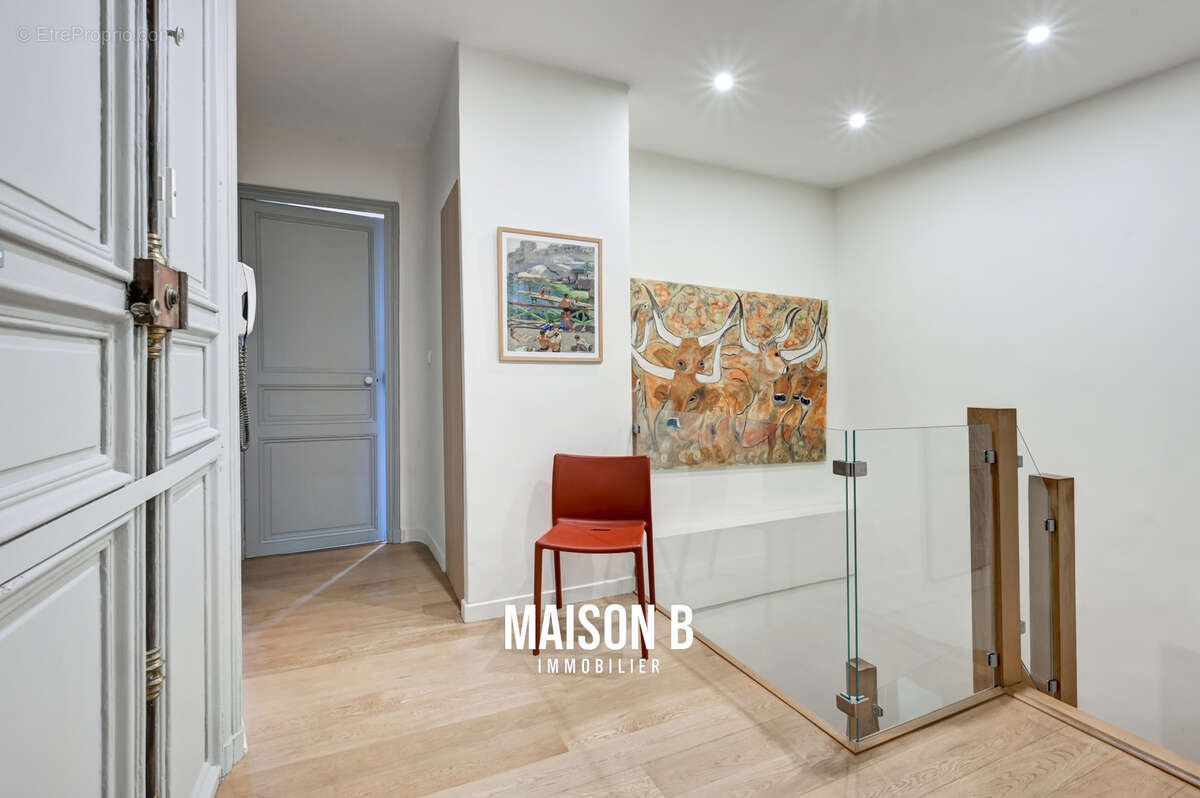 Appartement à MARSEILLE-6E