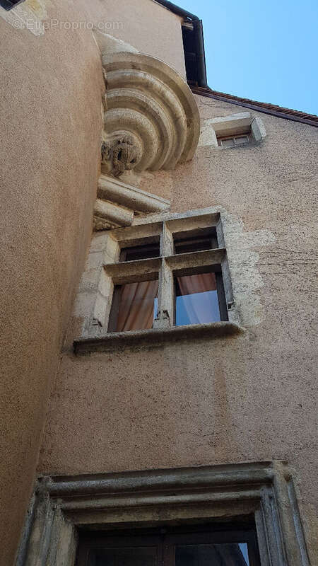 Maison à SAINT-AMAND-MONTROND