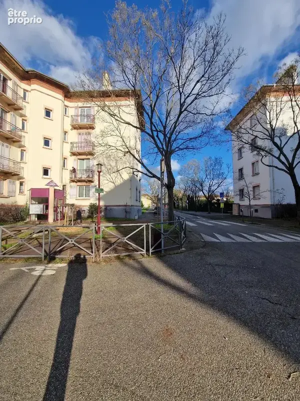  - Appartement à GRIGNY
