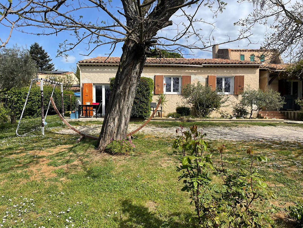 Autre à VENELLES