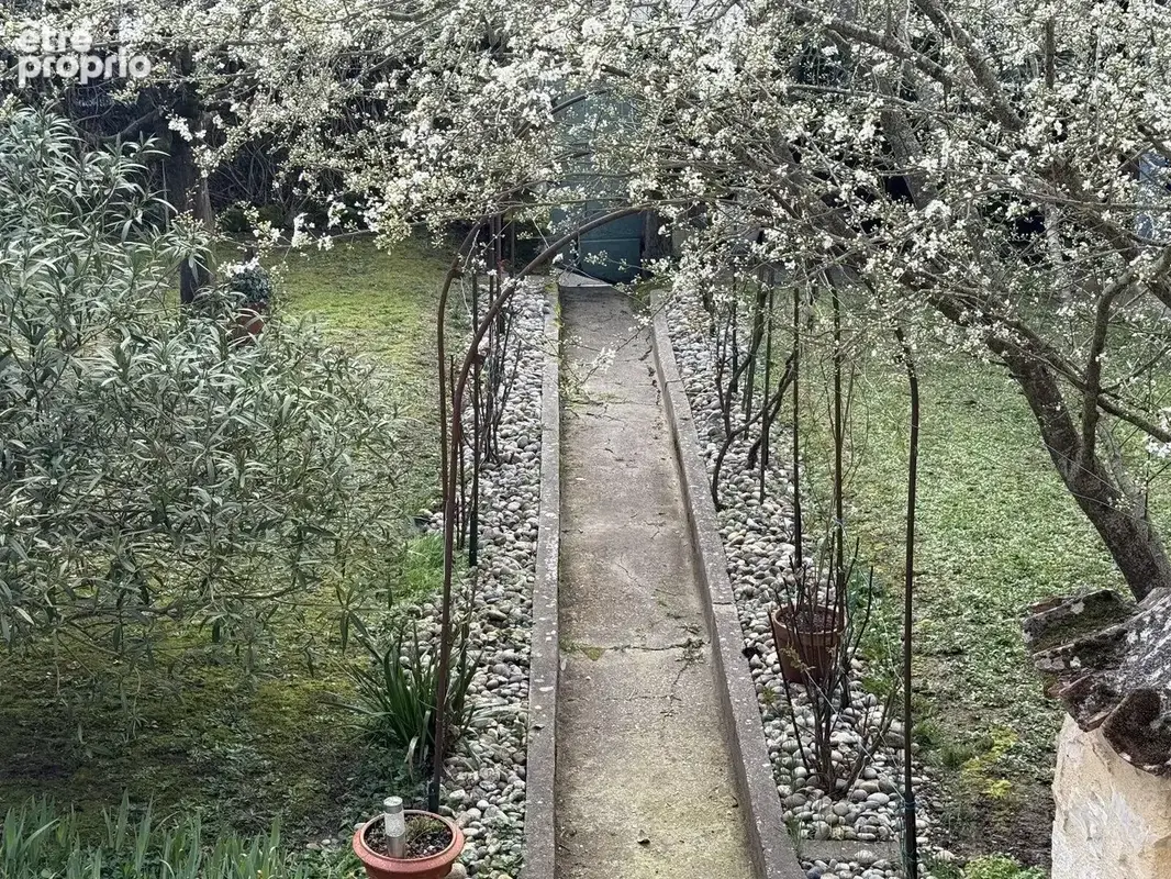 Maison de village magnifiquement rénovée avec jardin - photo 16
