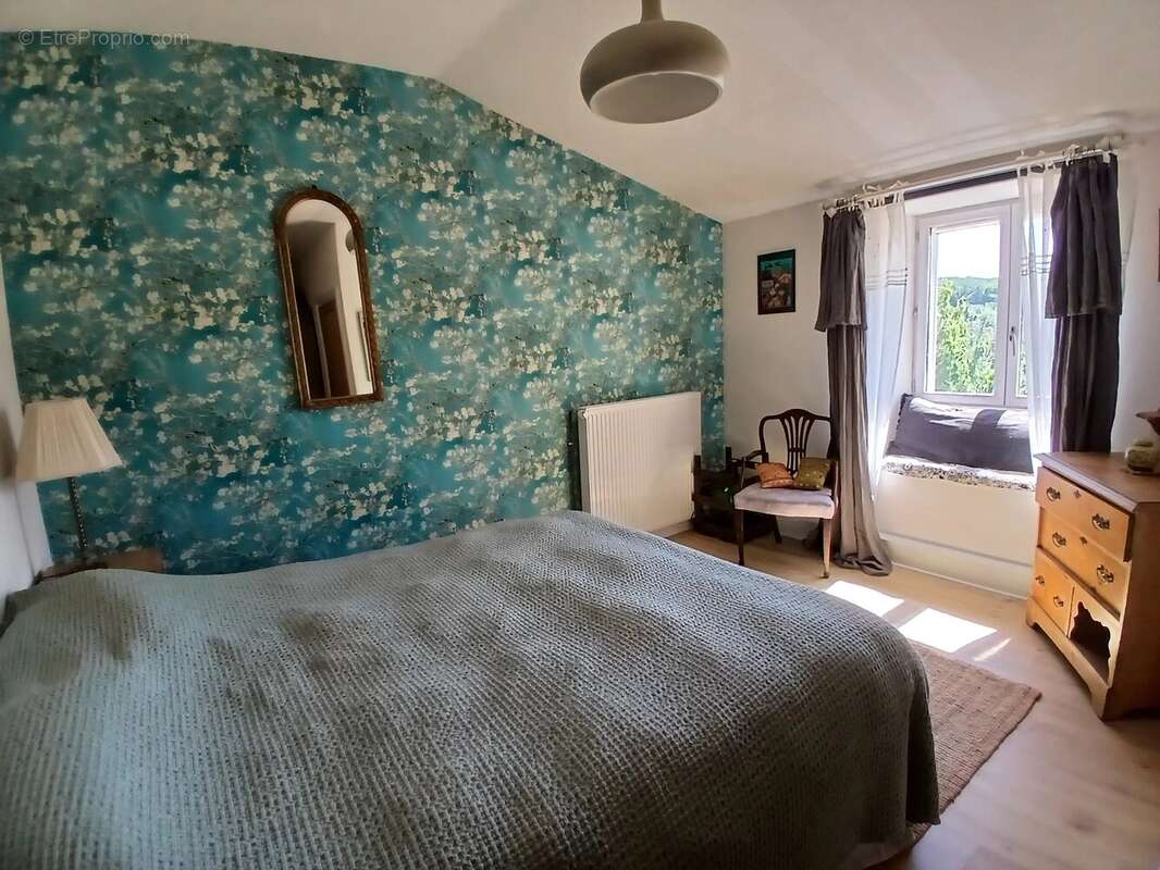 Charmante maison de campagne en pierre avec piscine et grandes dépendances - photo 9