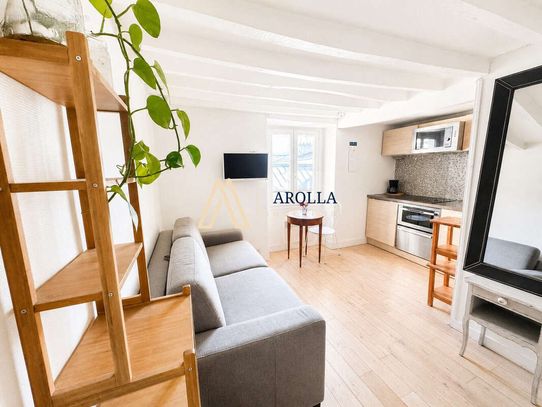 Appartement à PARIS-9E