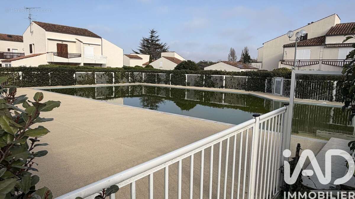 Maison 48 m² à Saint-Palais-Sur-Mer  - photo 8