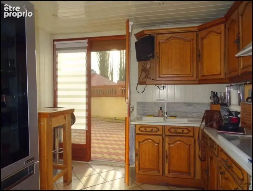 Bornel - maison familiale avec jardin et terrasse - photo 8
