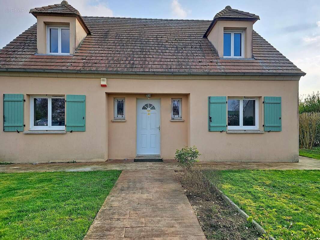 Photo 2 - Maison à VILLIERS-SAINT-GEORGES
