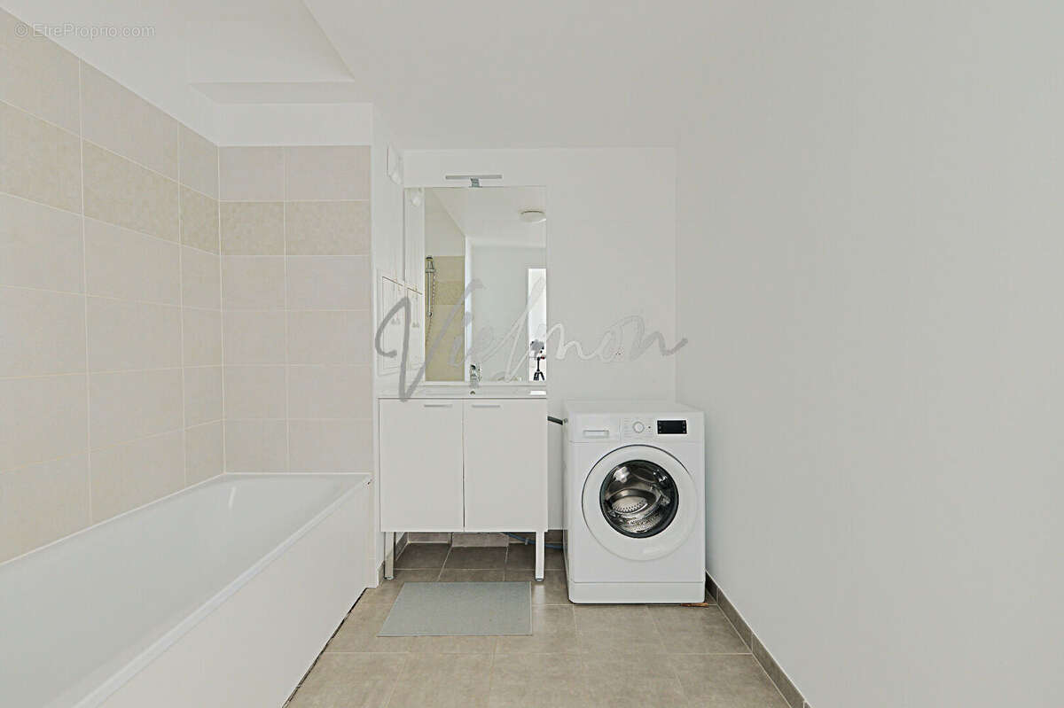 Appartement à LE BLANC-MESNIL