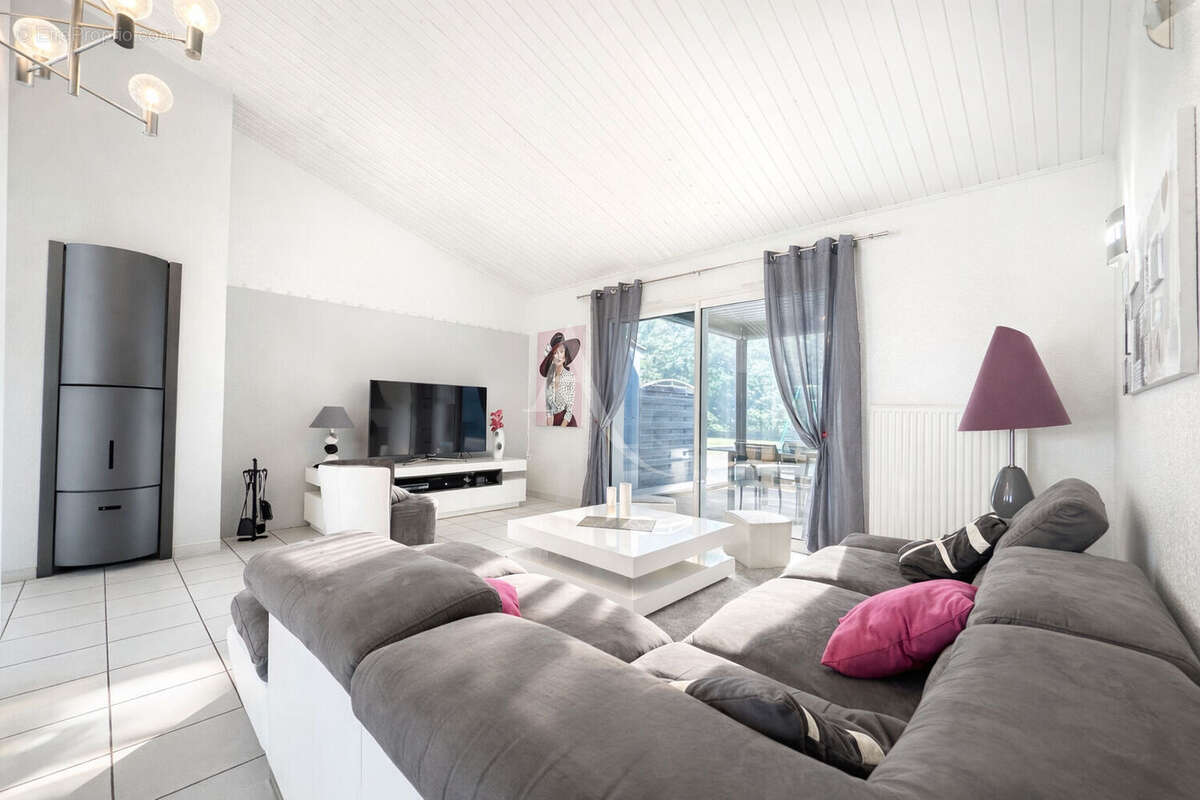 Maison à LE FENOUILLER